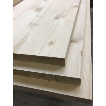 Vuren plank - timmerpaneel geschaafd.