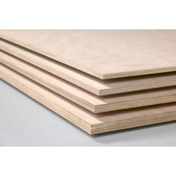 Multiplex WBP 5.5 mm. (122x244 cm).