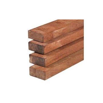Hardhout ligger 4x6 cm.  Glad geschaafd