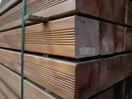 Hardwood post Niove planed 6.8x6.8x300 cm. Smooth / Ribbed