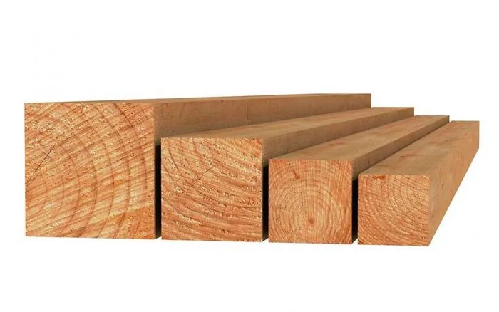 Douglas pole finely sawn 9x9x300 cm. 